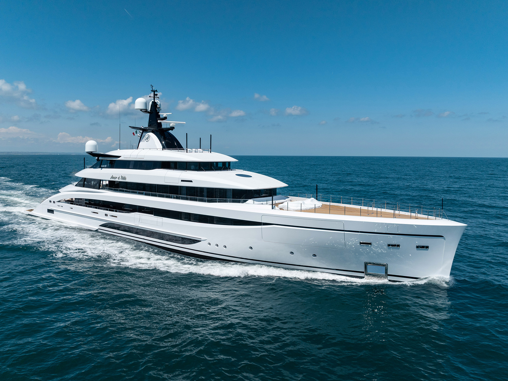 Luxury yachting